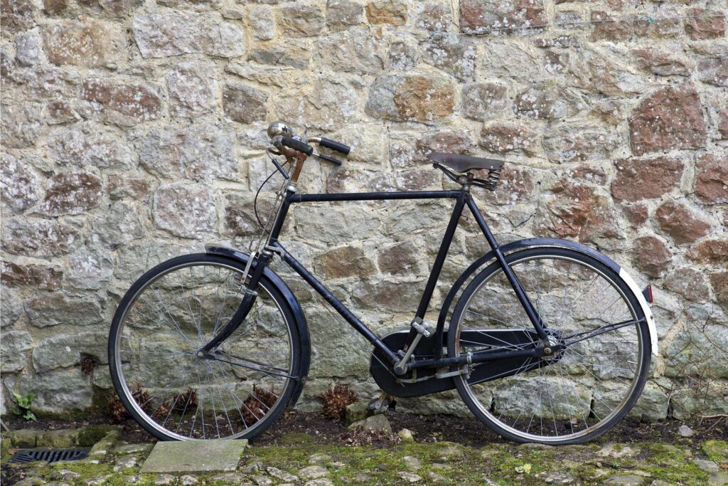 traditional bicycle gfa813fa13 1920